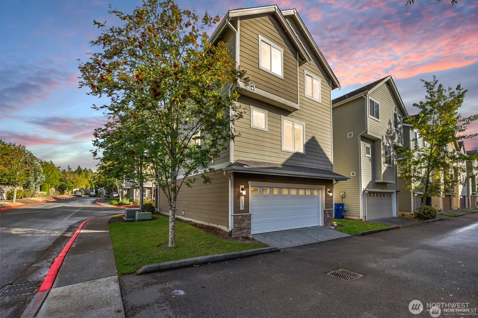 10002 13th Avenue SE, Everett, WA 98208