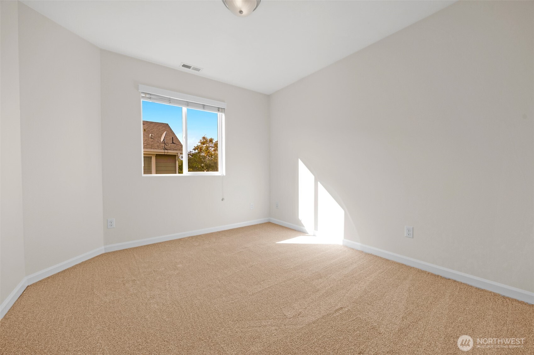 10002 13th Avenue SE, Everett, WA 98208