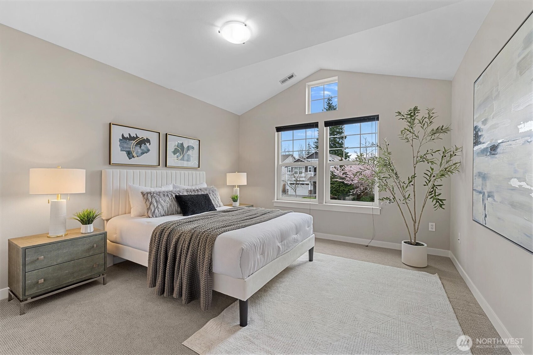 20514 9th Avenue W, Lynnwood, WA 98036