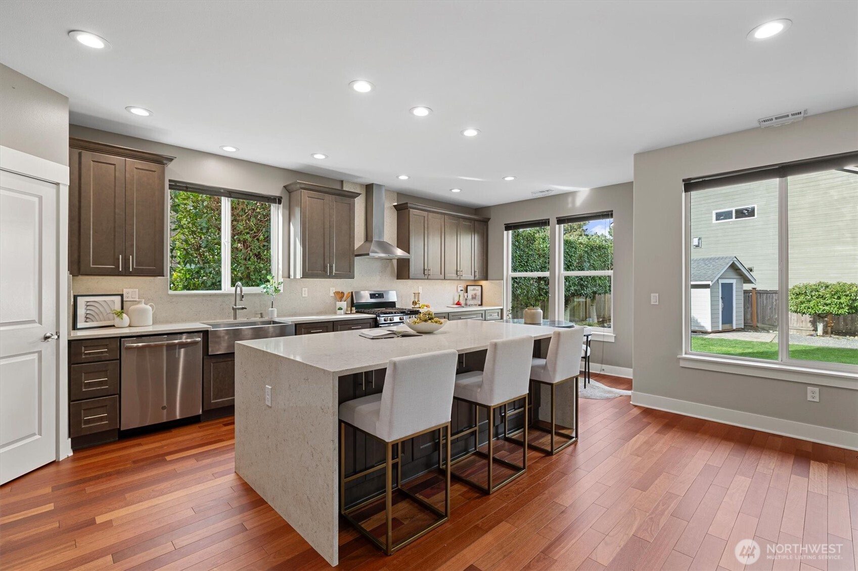 20514 9th Avenue W, Lynnwood, WA 98036