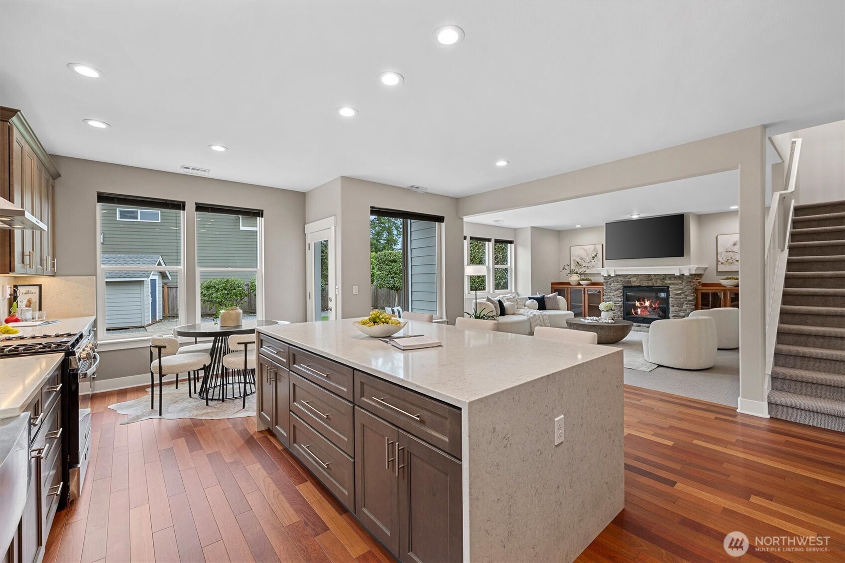 20514 9th Avenue W, Lynnwood, WA 98036