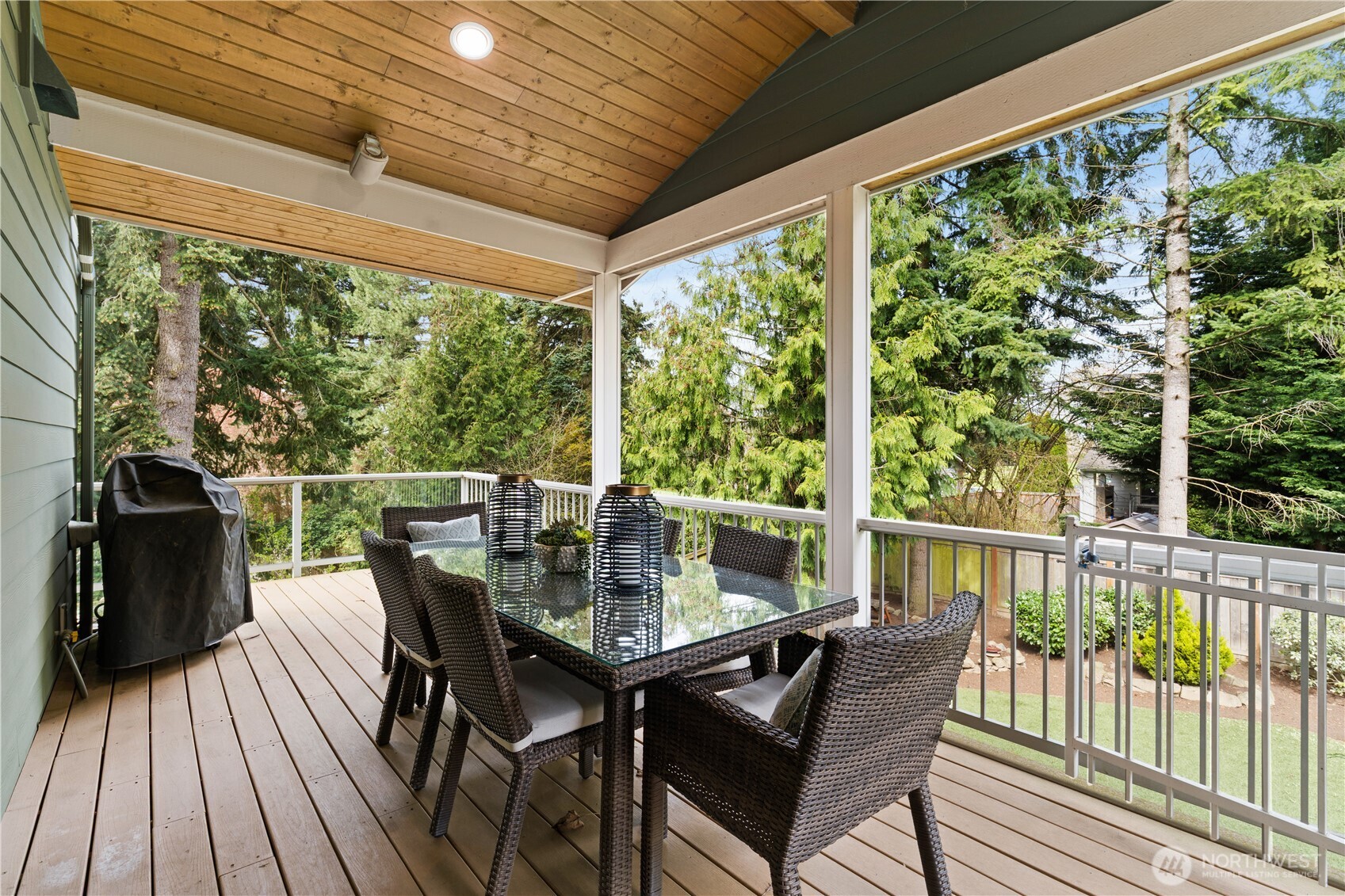 11222 NE 100th Street , Kirkland, WA 98033