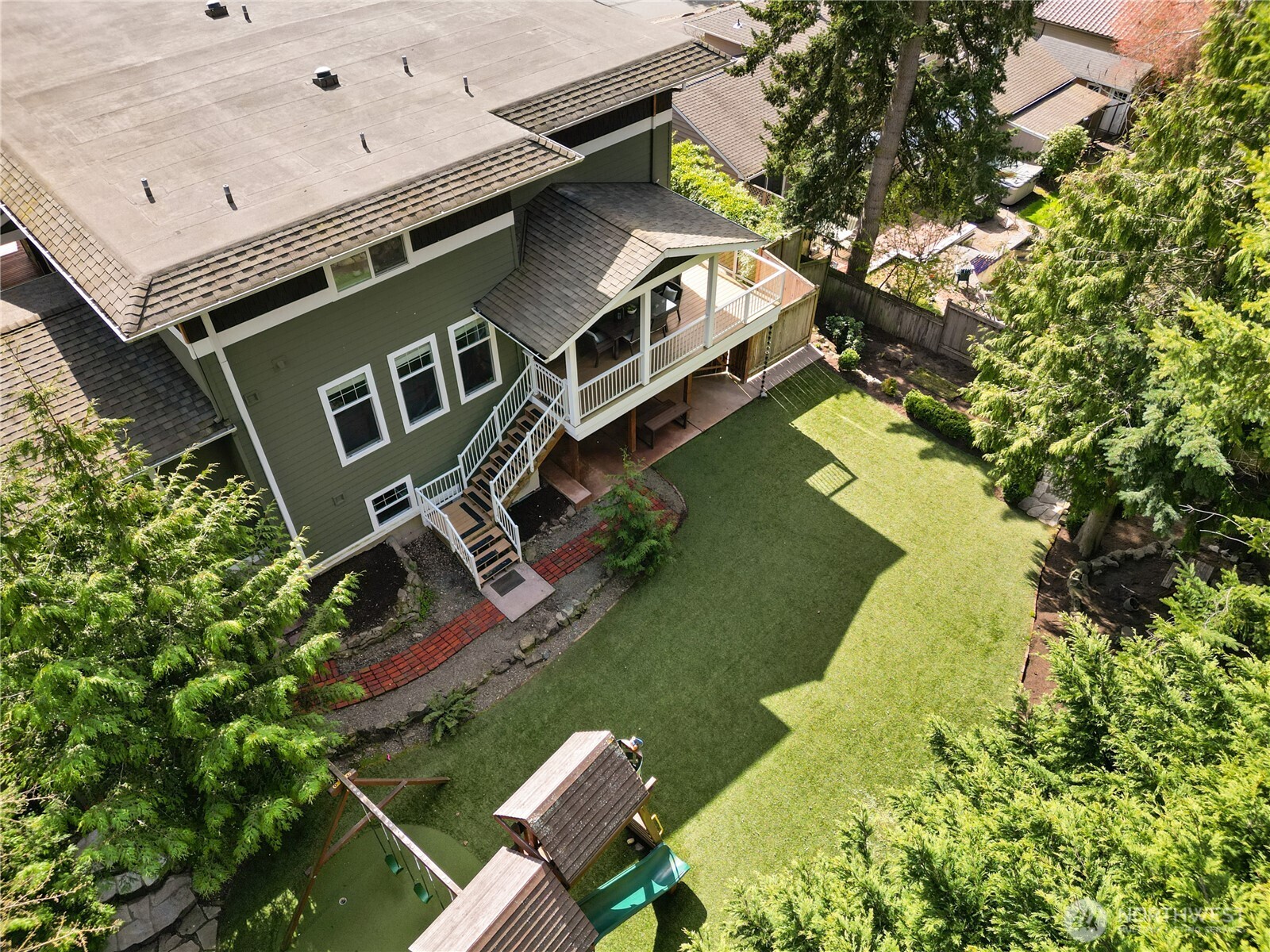 11222 NE 100th Street , Kirkland, WA 98033