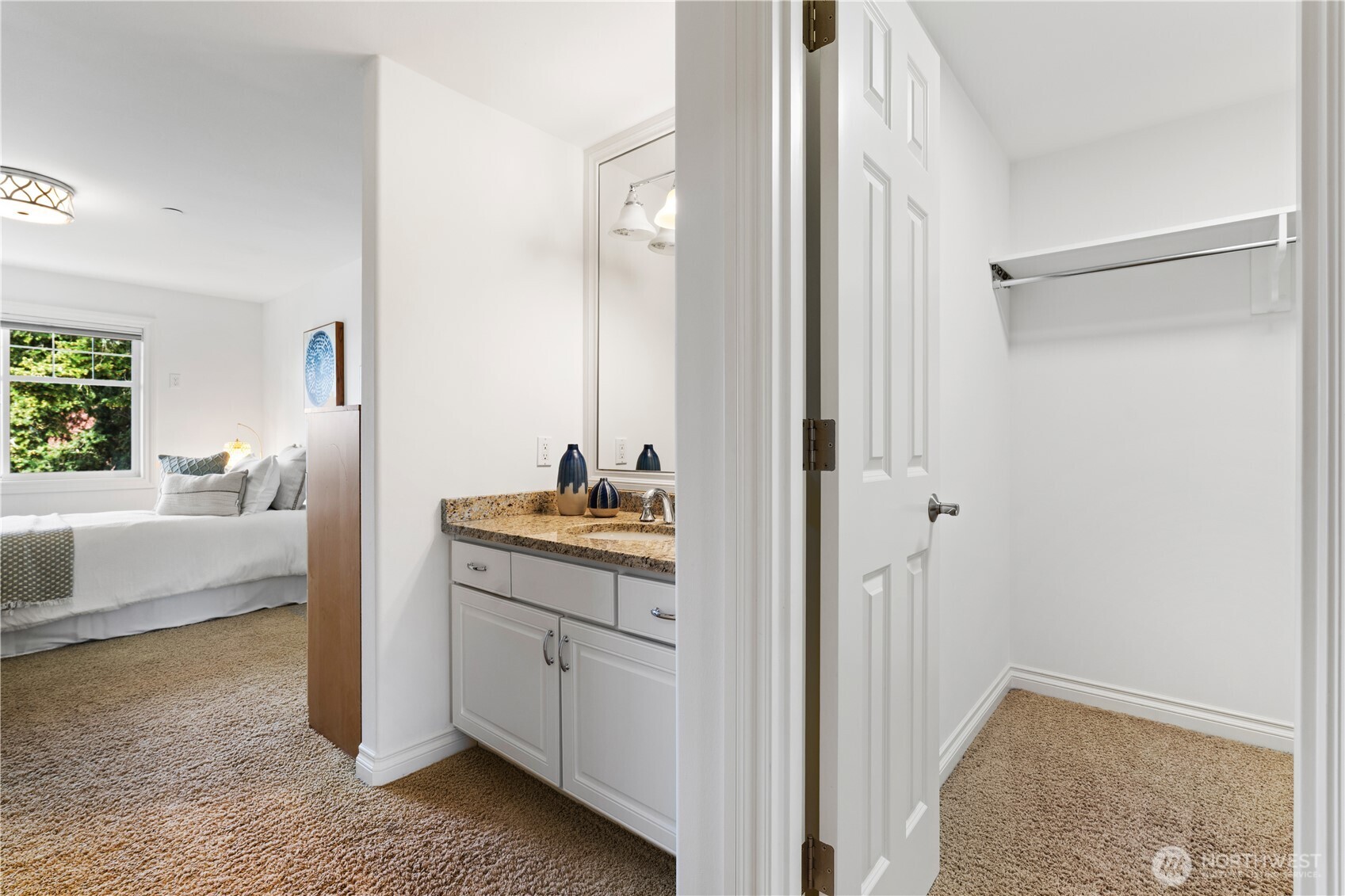 11222 NE 100th Street , Kirkland, WA 98033