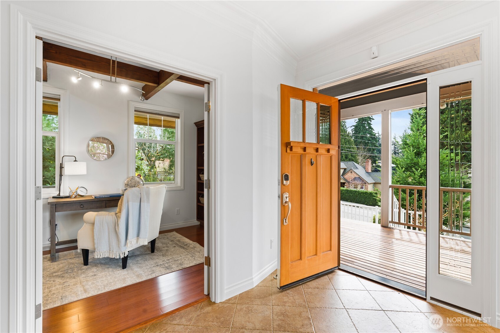 11222 NE 100th Street , Kirkland, WA 98033