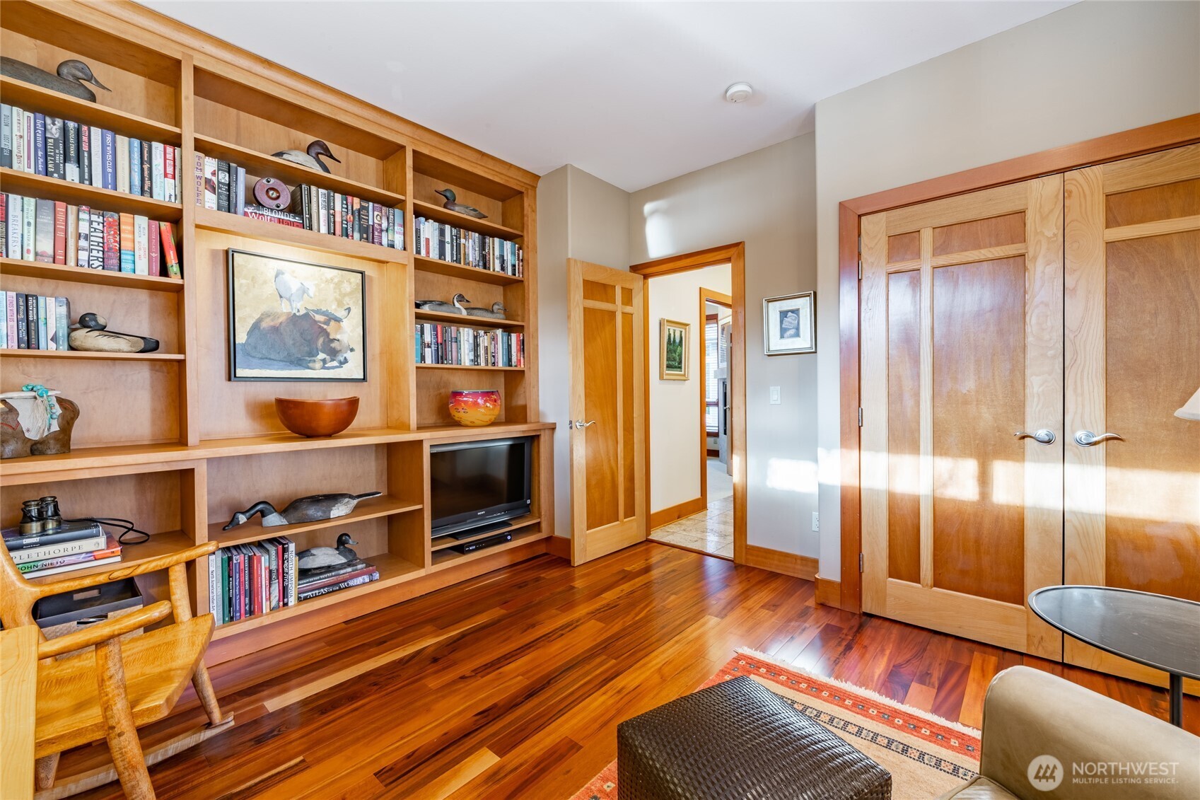 8815 Goshawk Road , Blaine, WA 98230