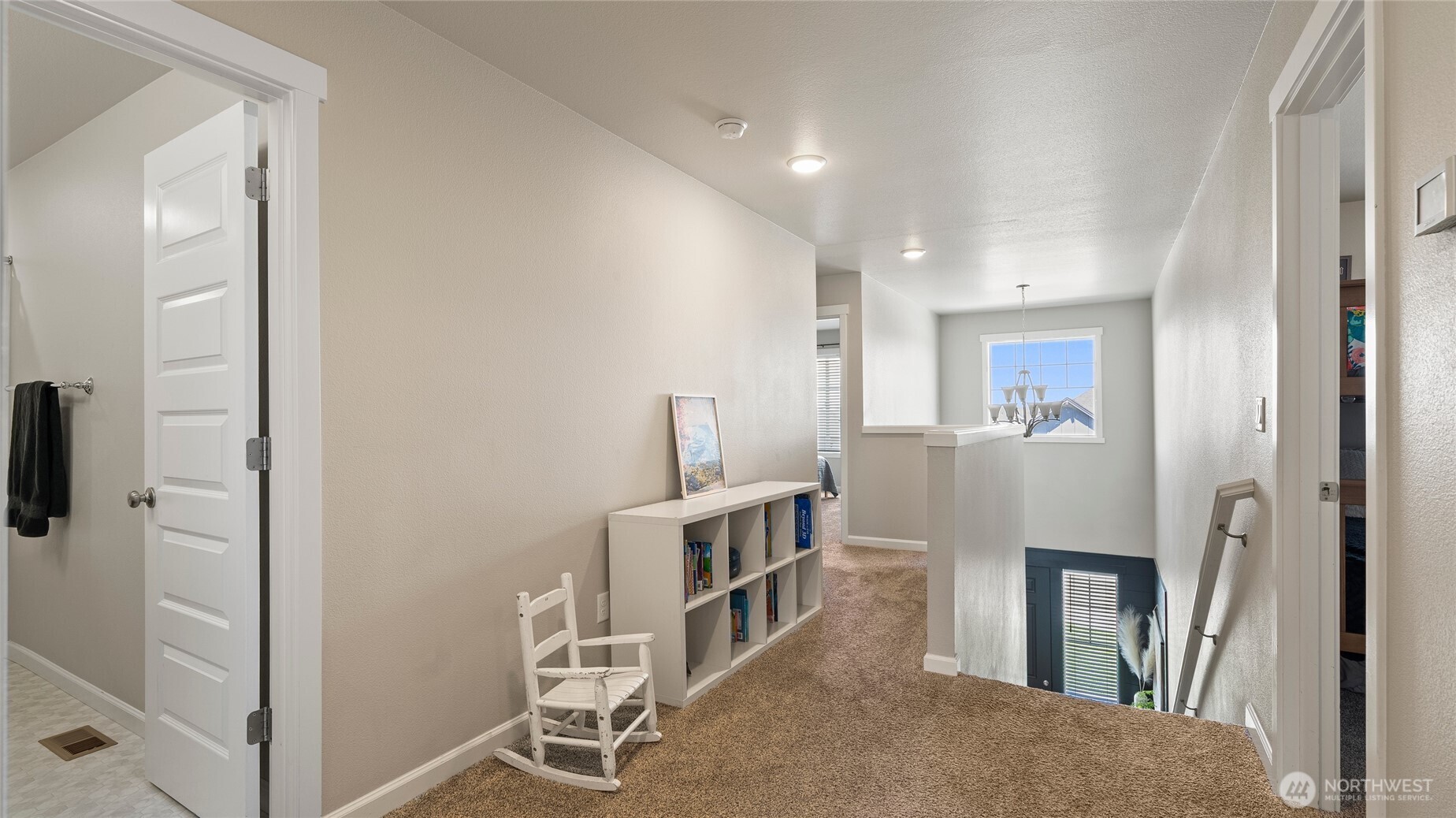 8215 Cardinal Peak St , West Richland, WA 99353