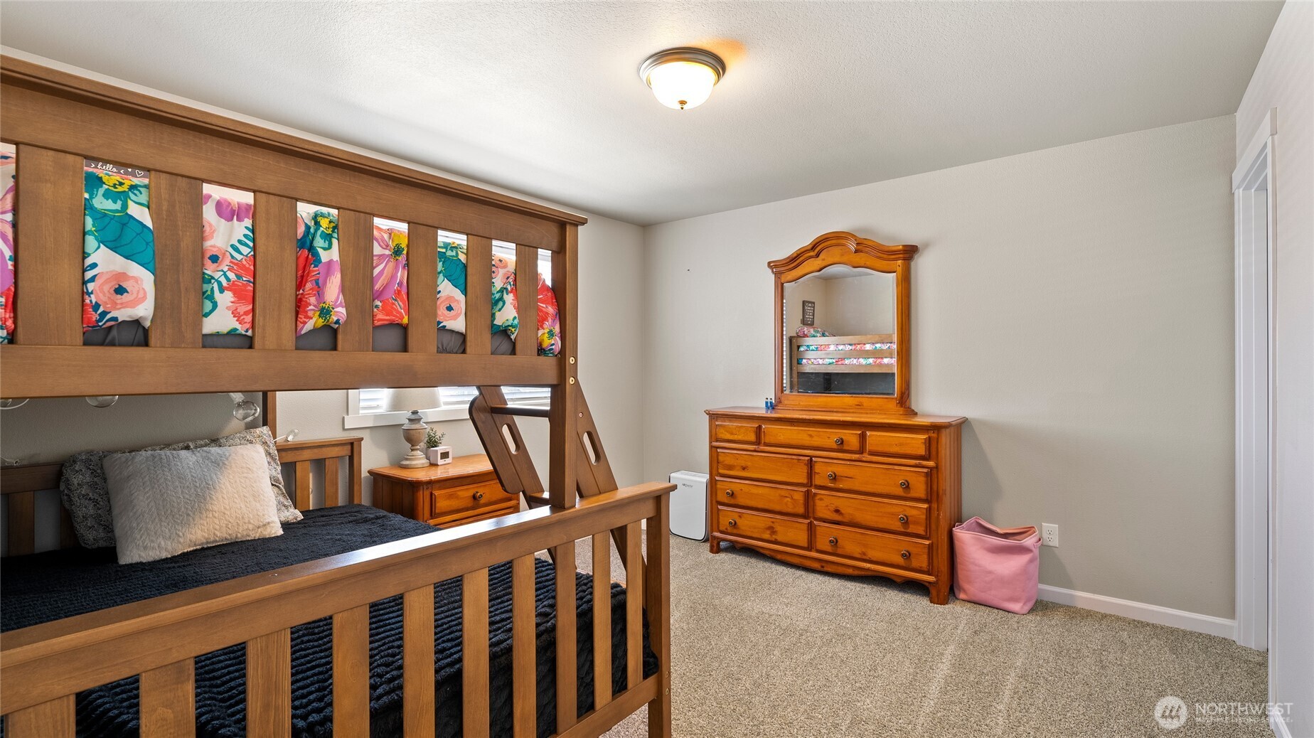 8215 Cardinal Peak St , West Richland, WA 99353