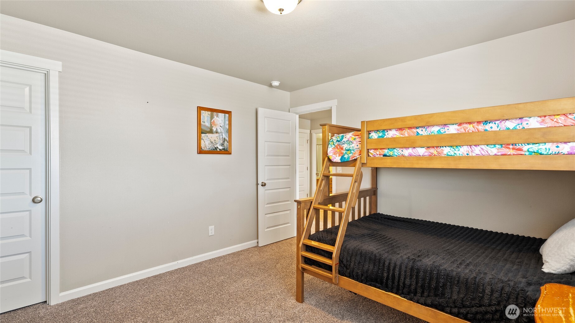 8215 Cardinal Peak St , West Richland, WA 99353