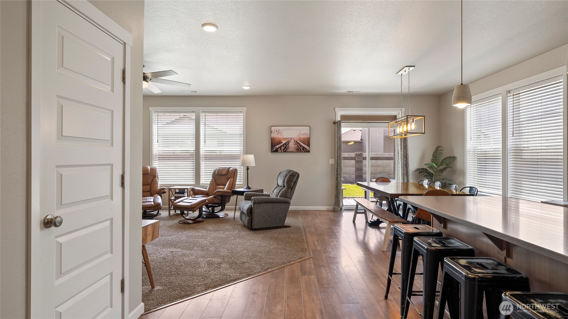 8215 Cardinal Peak St , West Richland, WA 99353