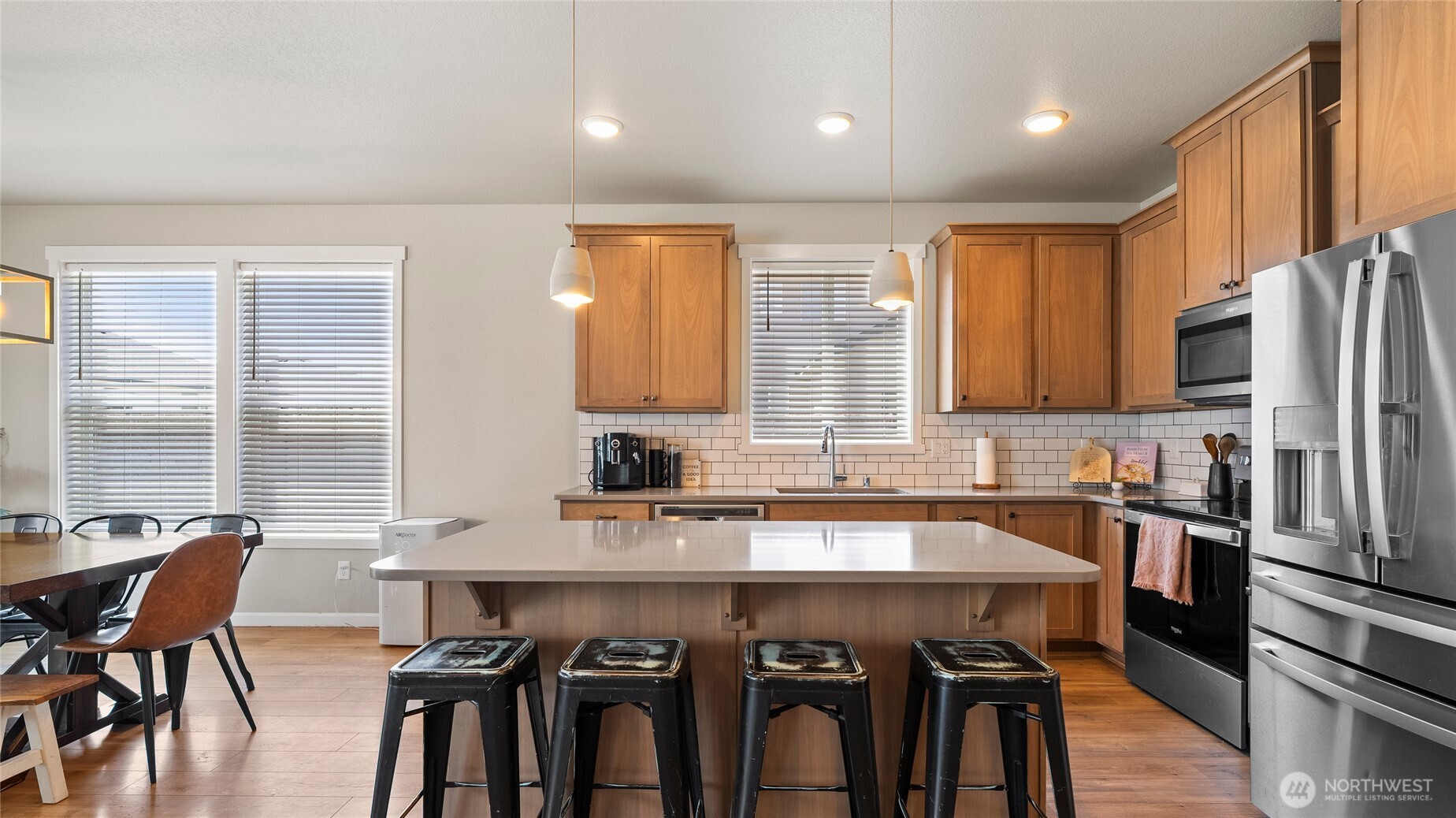 8215 Cardinal Peak St , West Richland, WA 99353