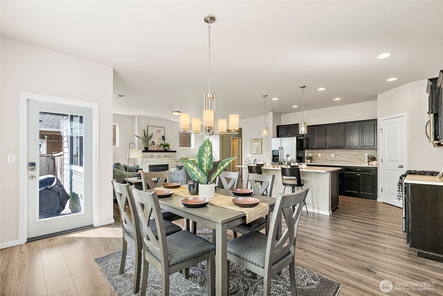 17607 28th Avenue Ct E, Tacoma, WA 98445