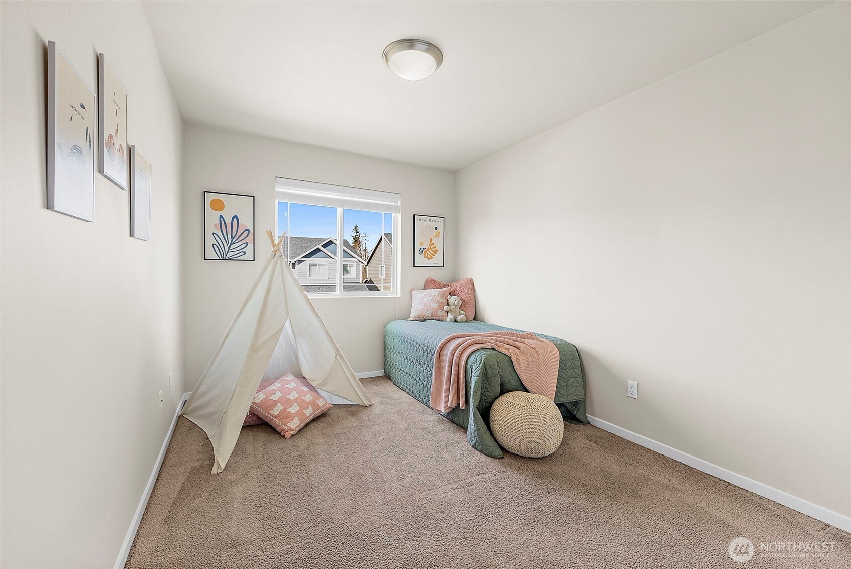 17607 28th Avenue Ct E, Tacoma, WA 98445