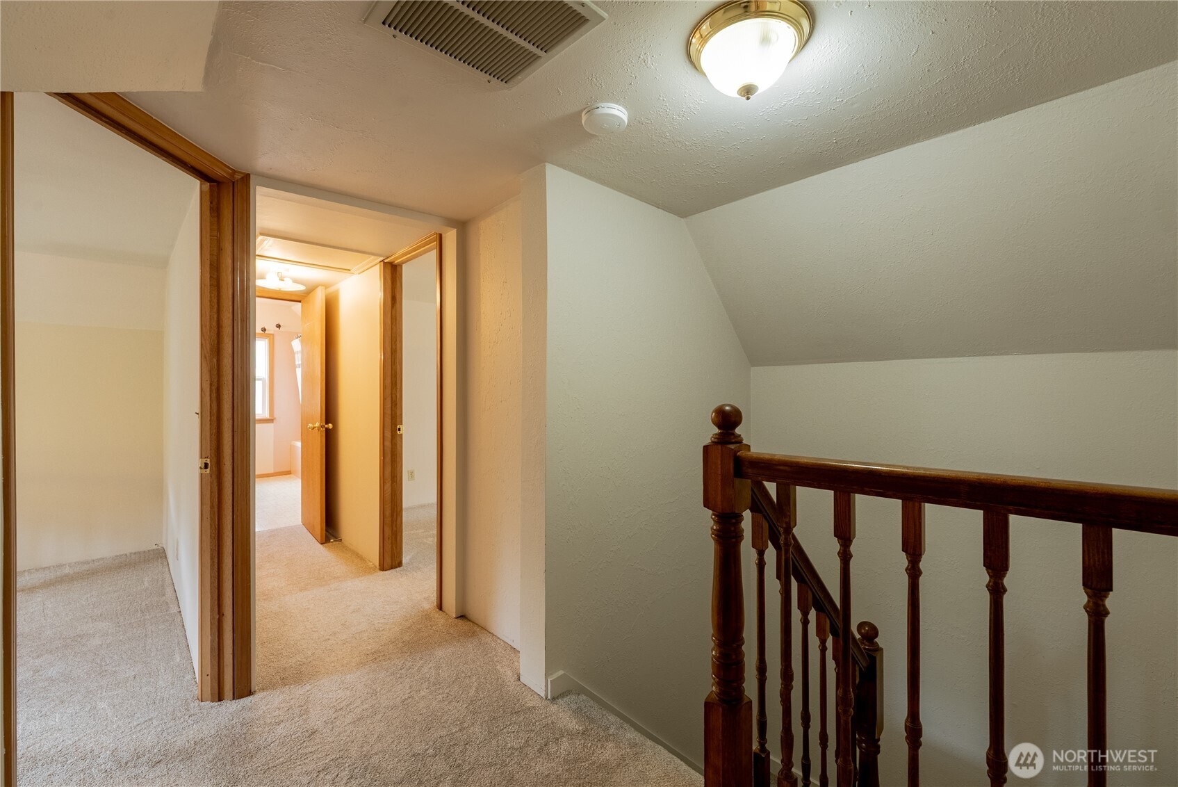 20006 68th Avenue NE, Kenmore, WA 98028-2040