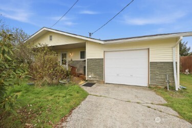1010 Coolidge Road , Aberdeen, WA 98520