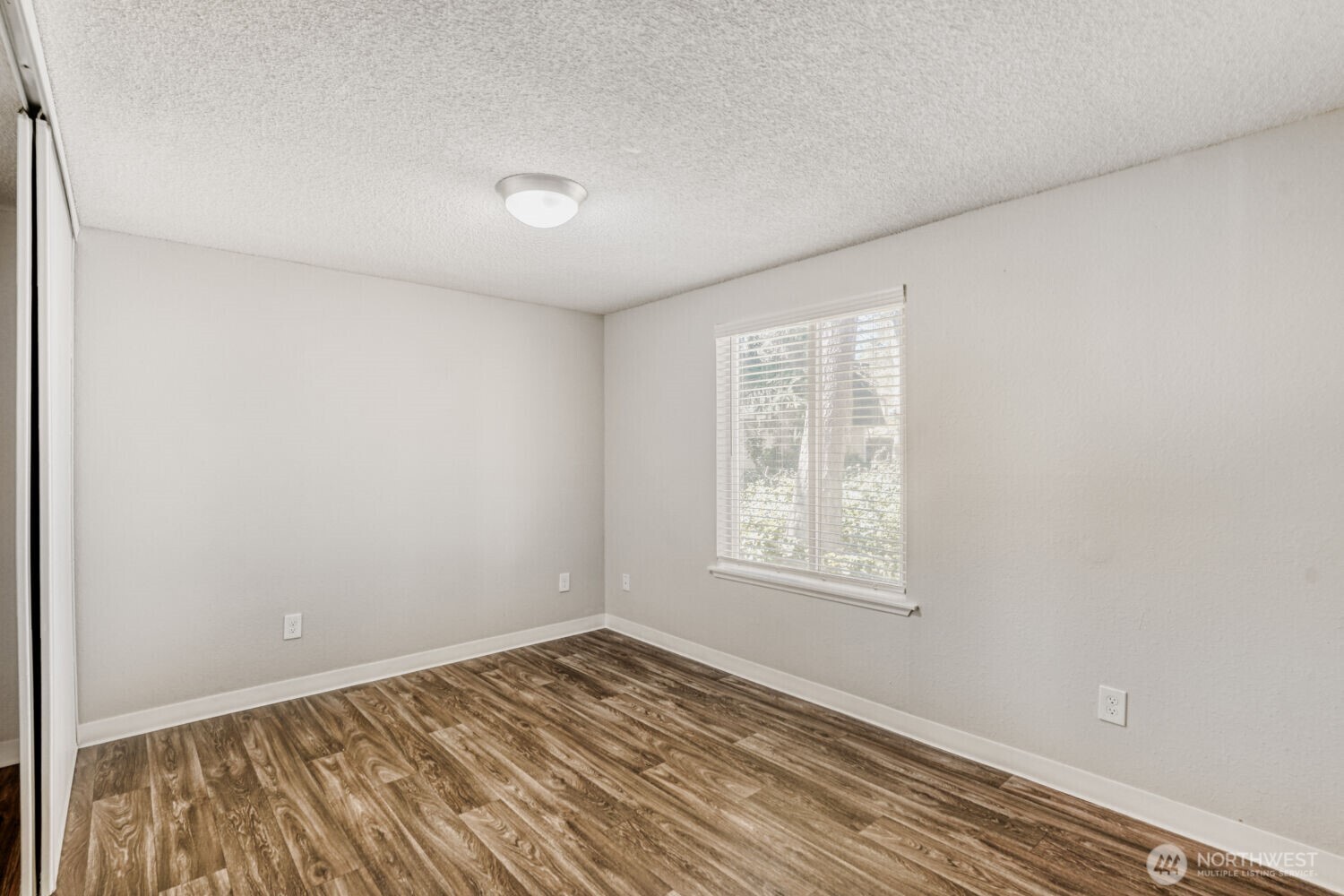 34214 1st Place S, Federal Way, WA 98003