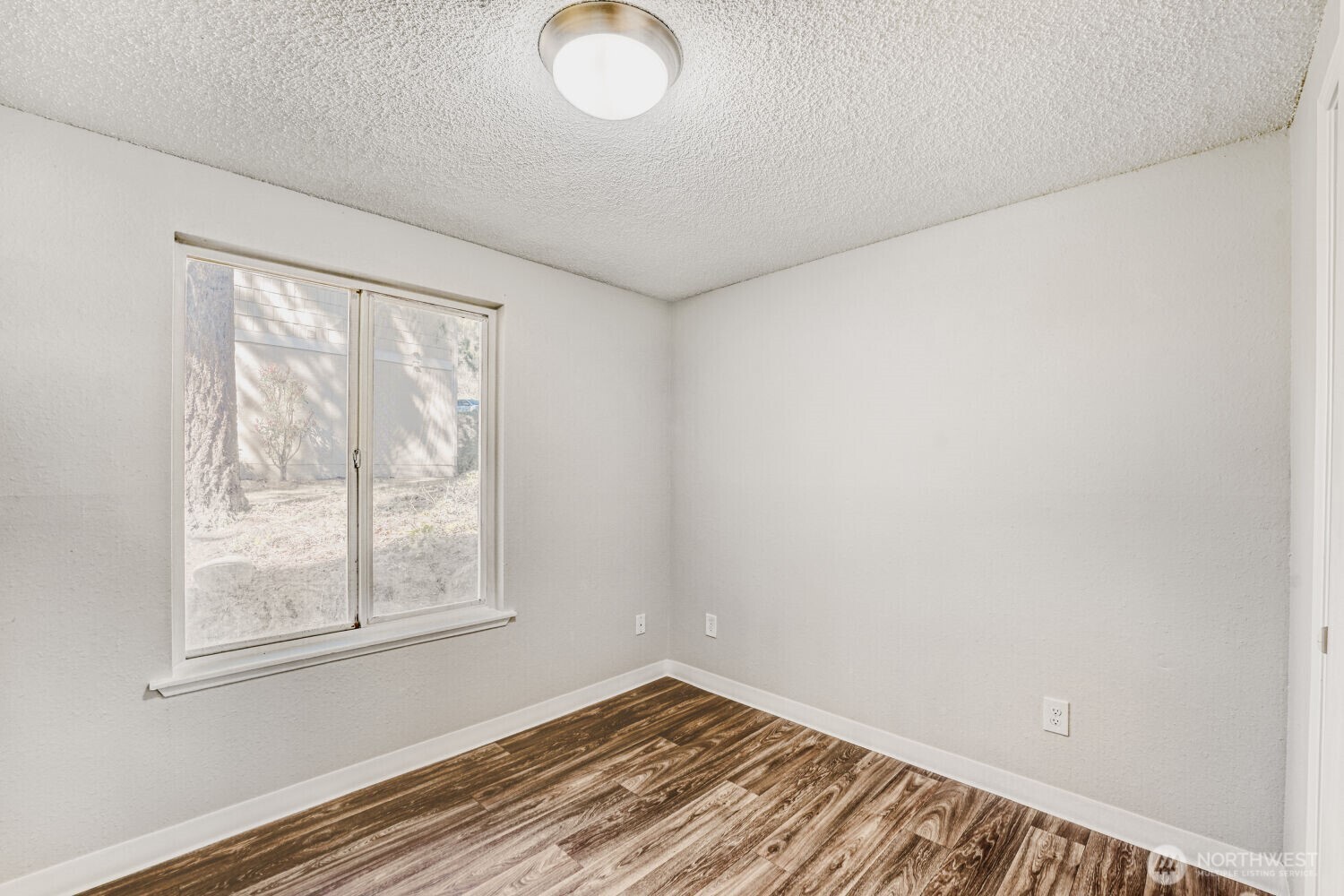 34214 1st Place S, Federal Way, WA 98003