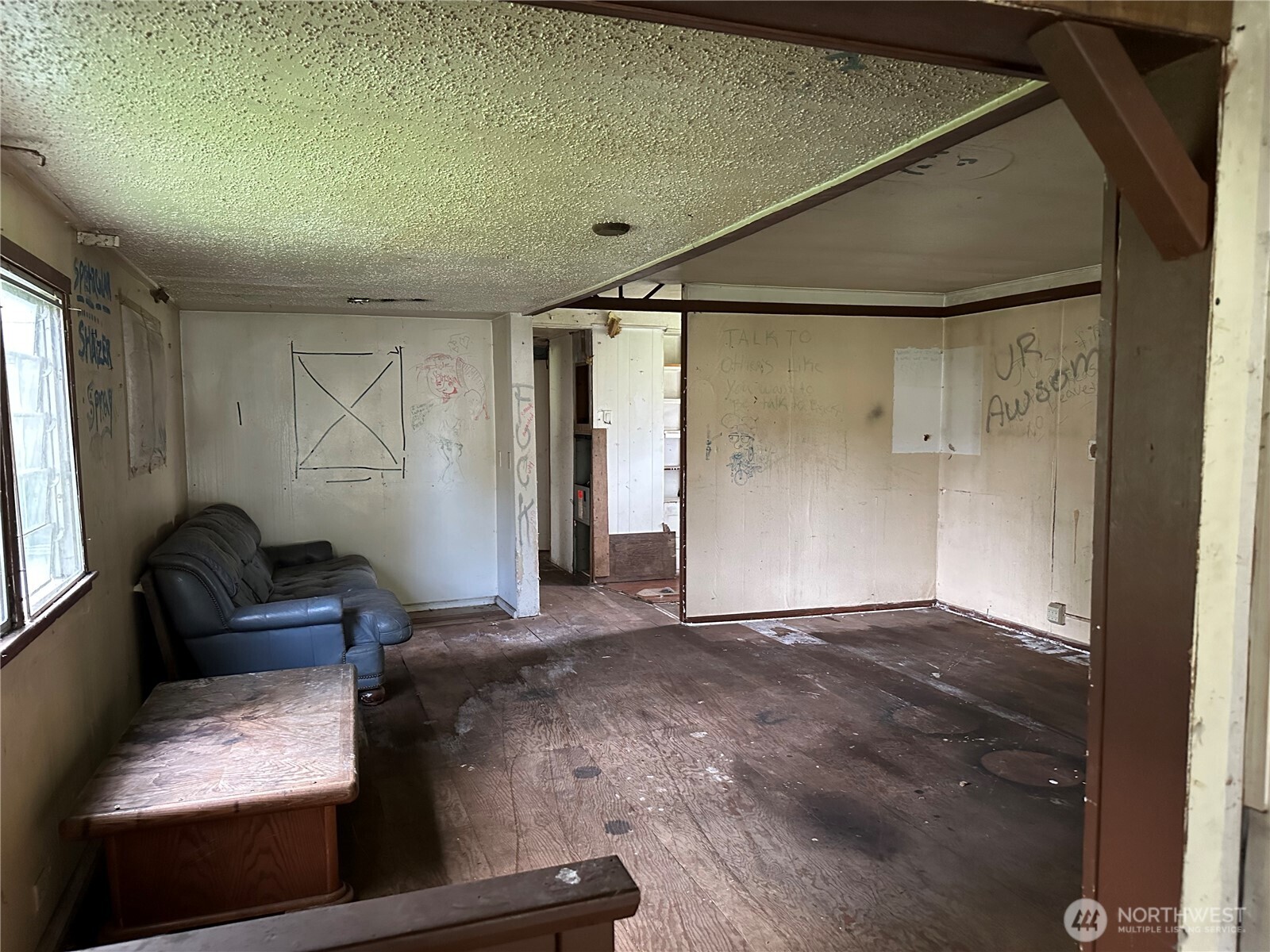 2813 Bona Vista Drive SW, Olympia, WA 98512-9010