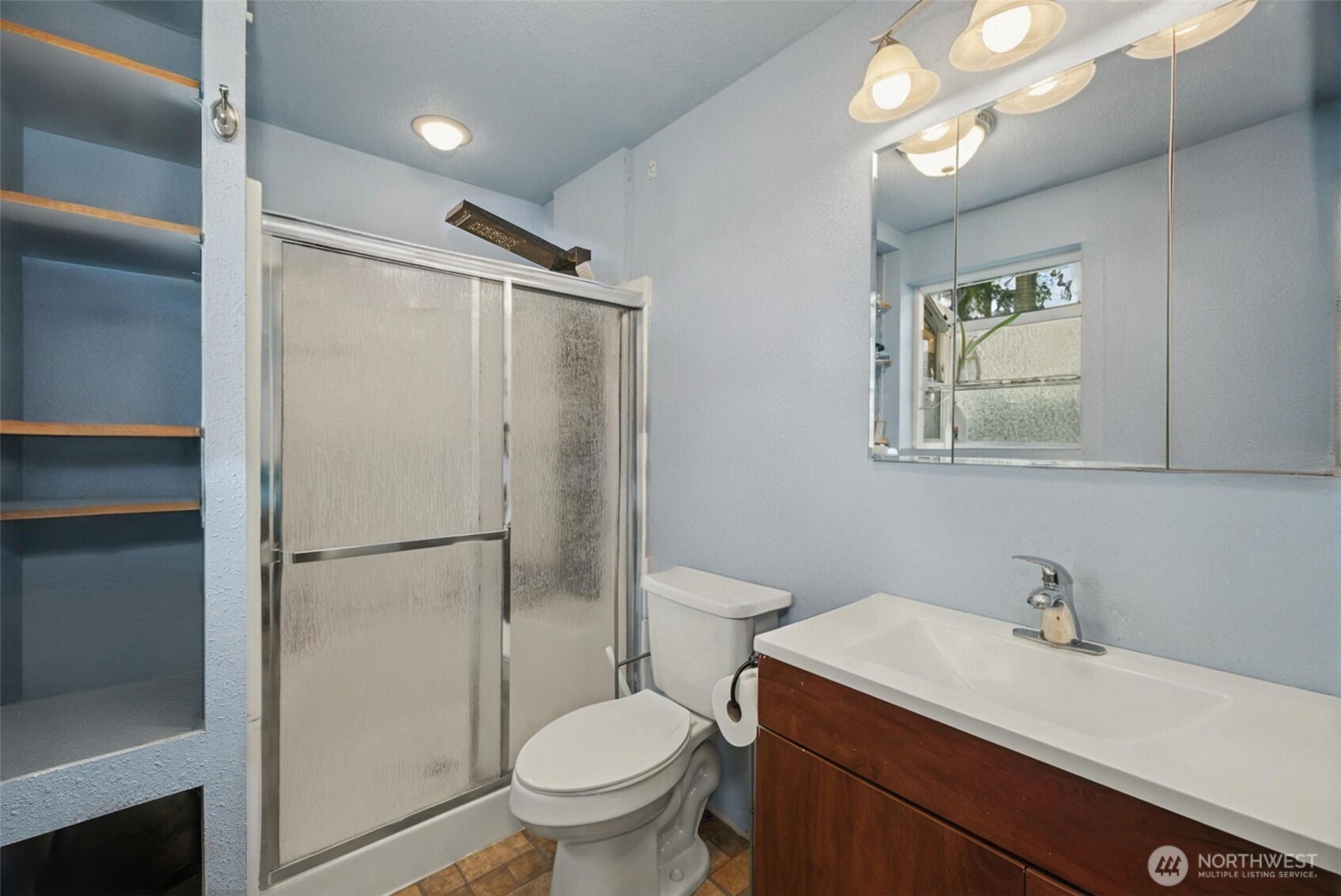 19026 63rd Street E, Lake Tapps, WA 98391