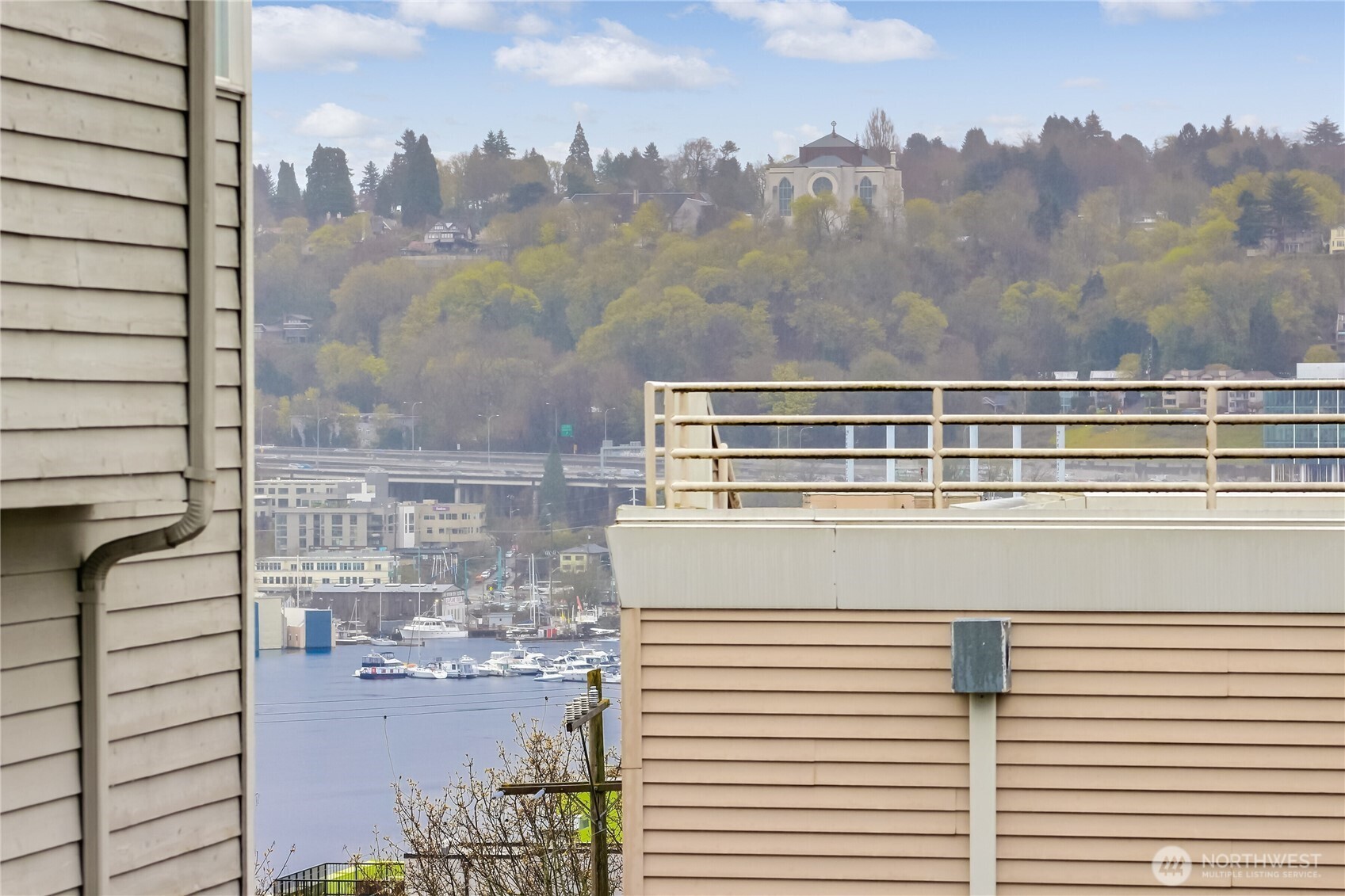 1116 6th Avenue N, Seattle, WA 98109