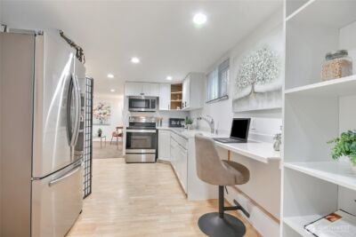 1116 6th Avenue N, Seattle, WA 98109 - Photo 28