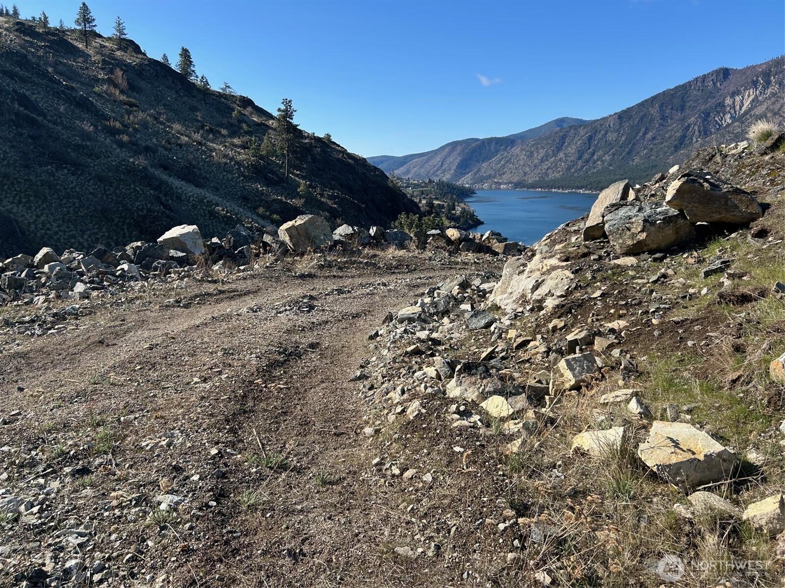 1669 Emerson Acres Road , Manson, WA 98831