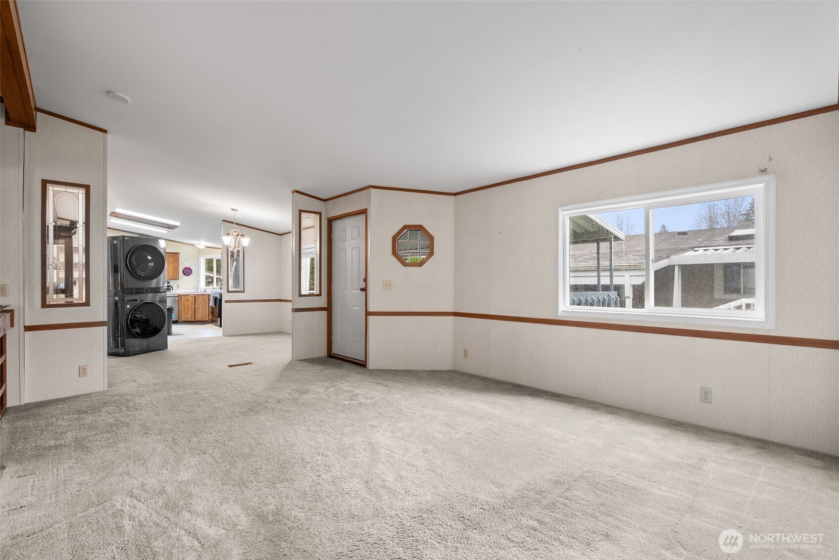 139 NE Saturn Lane , Bremerton, WA 98311