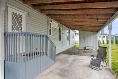 139 NE Saturn Lane , Bremerton, WA 98311 - Photo 26