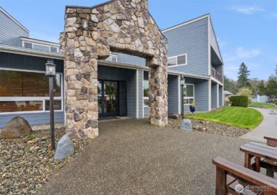 139 NE Saturn Lane , Bremerton, WA 98311 - Photo 31