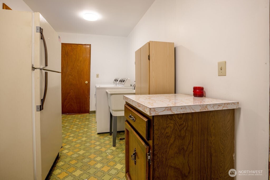 2209 42nd Avenue , Longview, WA 98632-4941