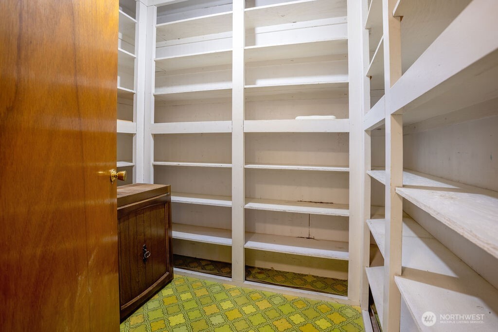 2209 42nd Avenue , Longview, WA 98632-4941