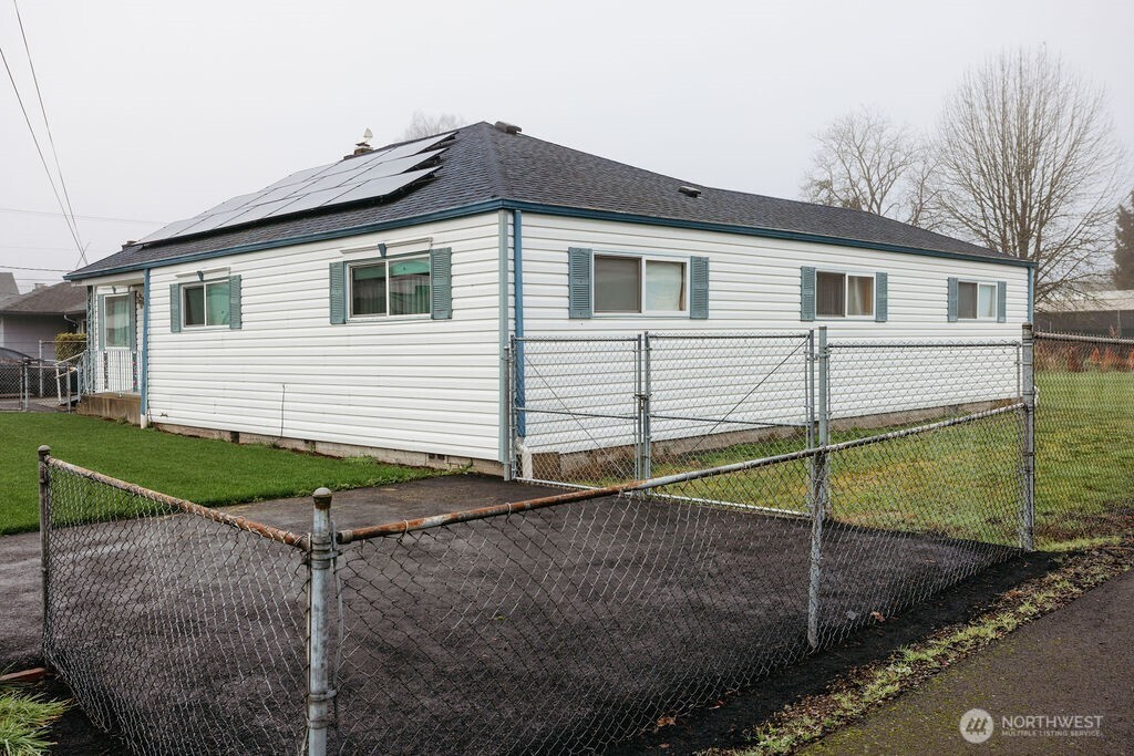 2209 42nd Avenue , Longview, WA 98632-4941