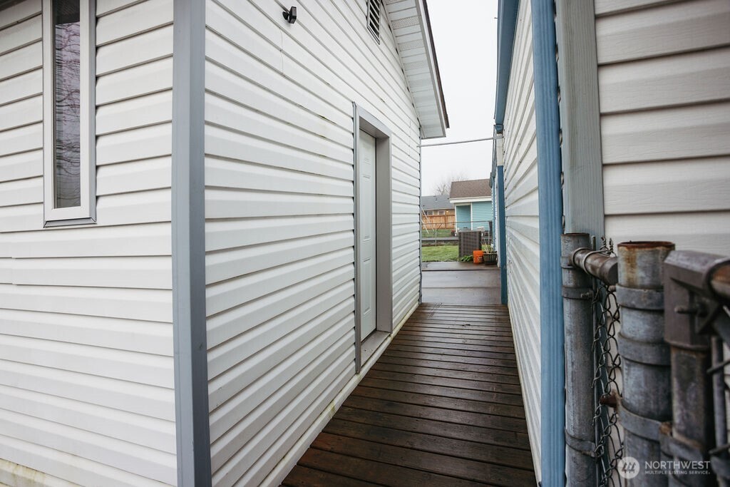 2209 42nd Avenue , Longview, WA 98632-4941