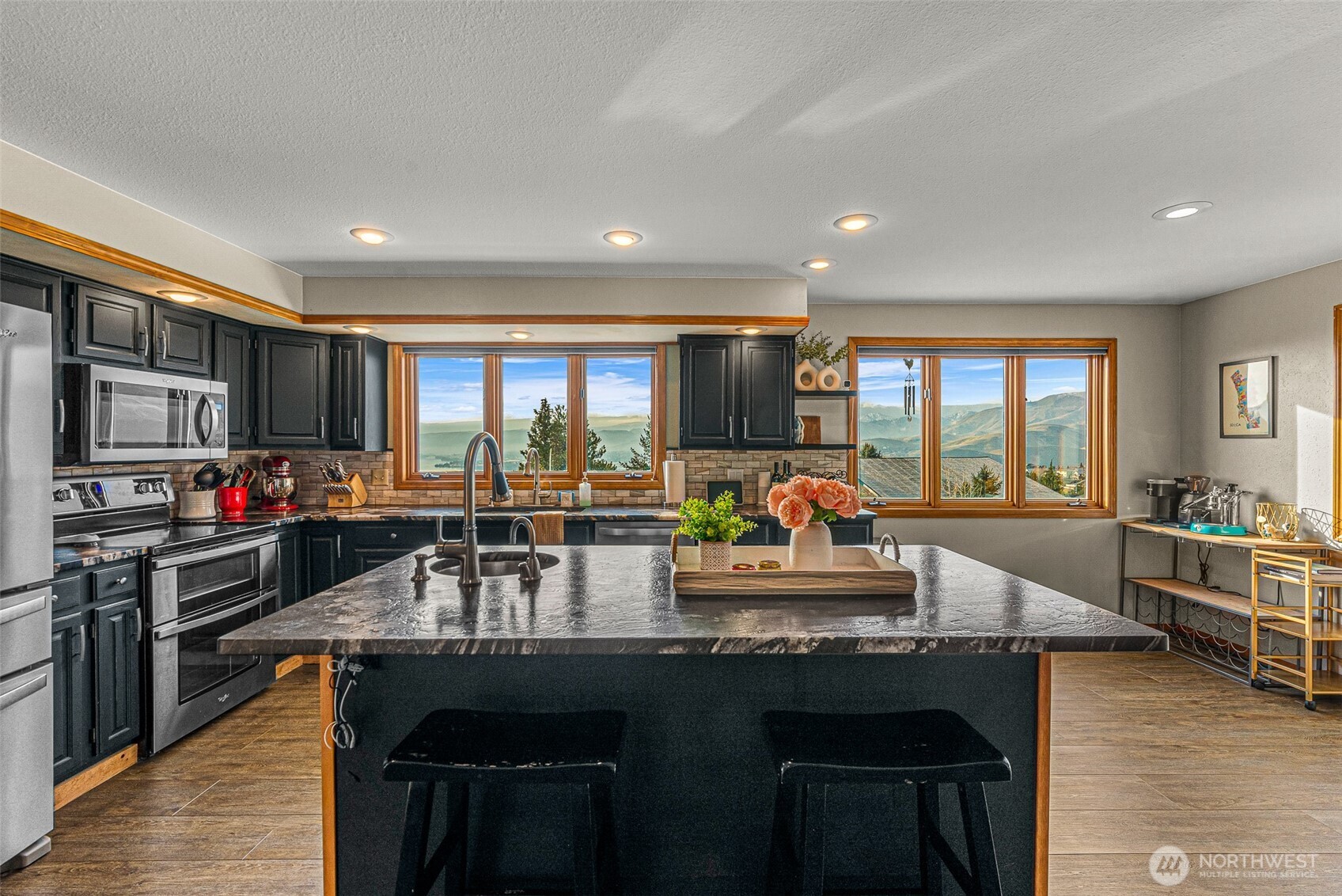 106 Heather Lane , Wenatchee, WA 98801