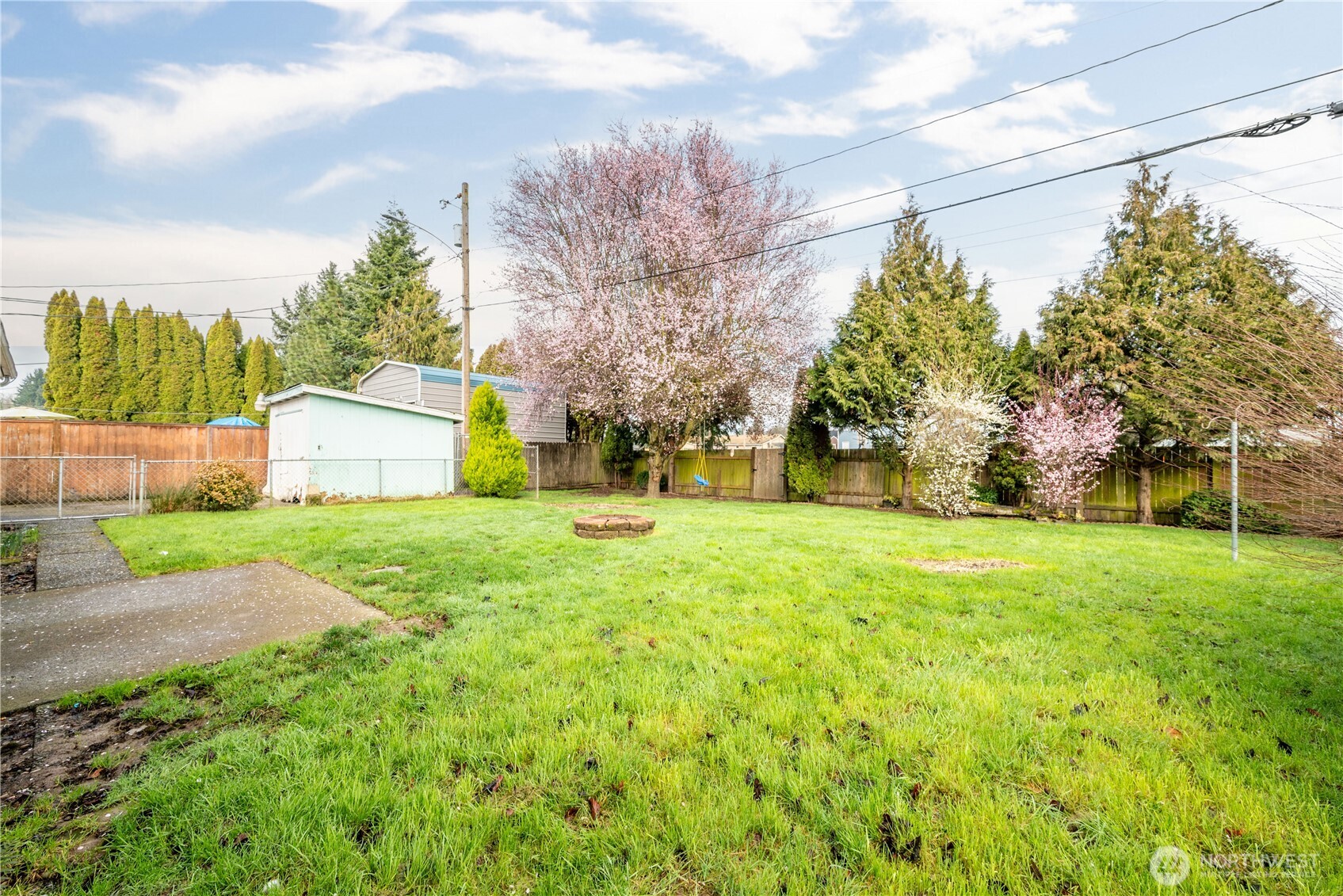 359 Douglas Street , Longview, WA 98632