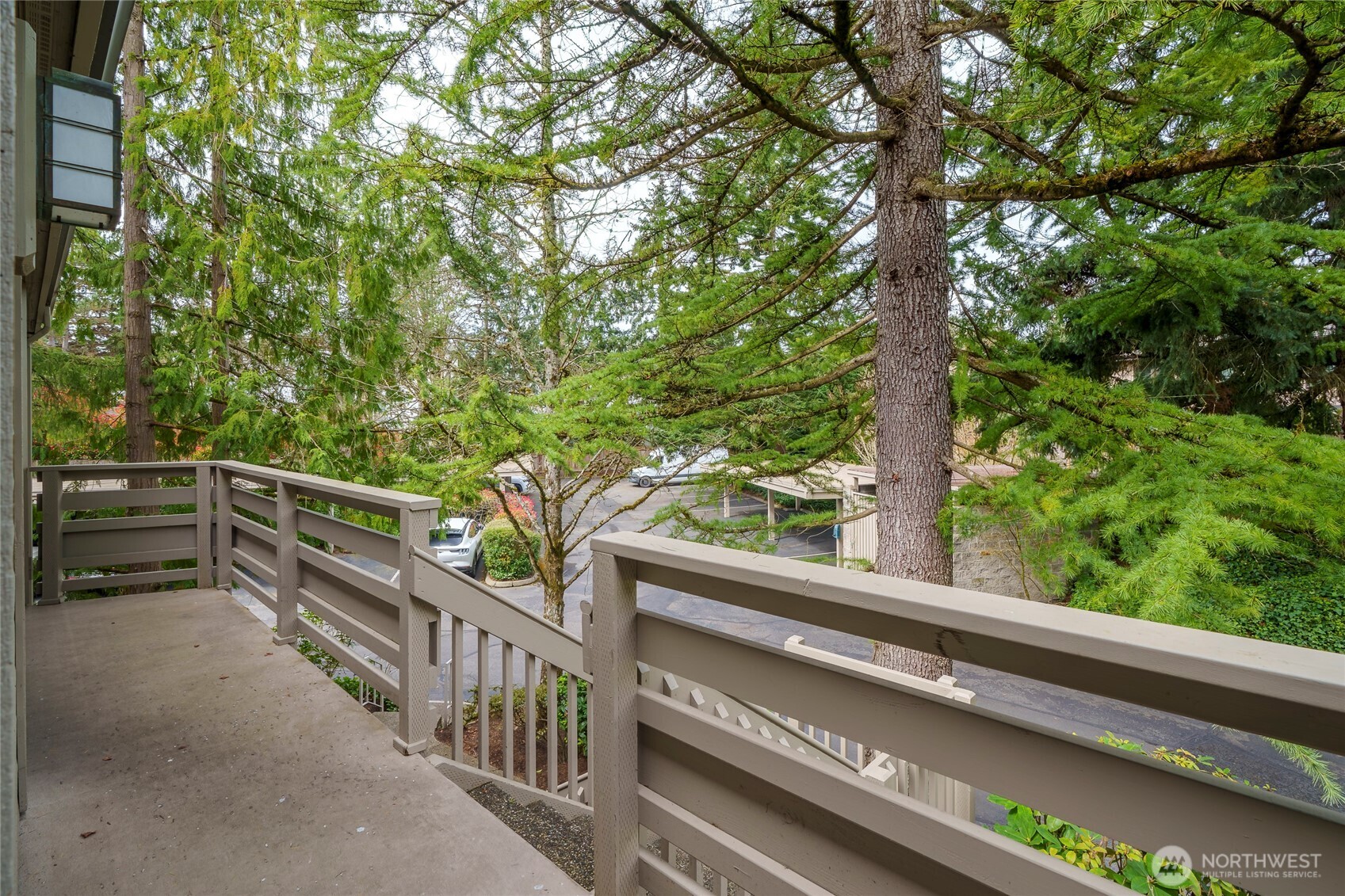 1336 Bellevue Way NE #4, Bellevue, WA 98004