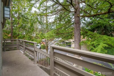 1336 Bellevue Way NE #4, Bellevue, WA 98004 - Photo 19