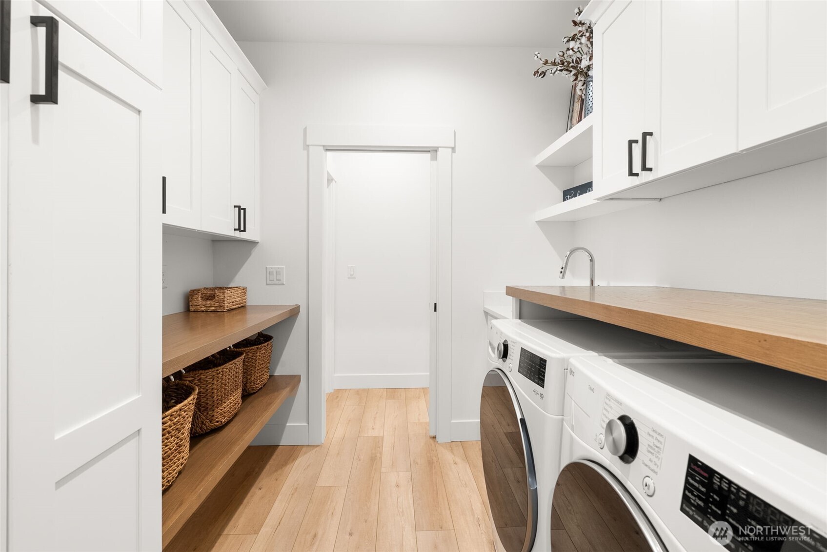 17905 28th Street E, Lake Tapps, WA 98391