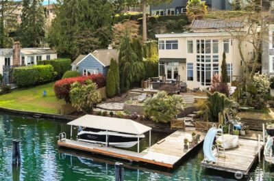 8418 Island Drive S, Seattle, WA 98118 - Photo 2