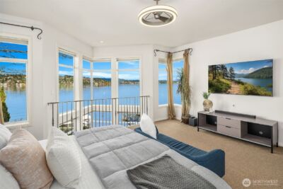 8418 Island Drive S, Seattle, WA 98118 - Photo 22