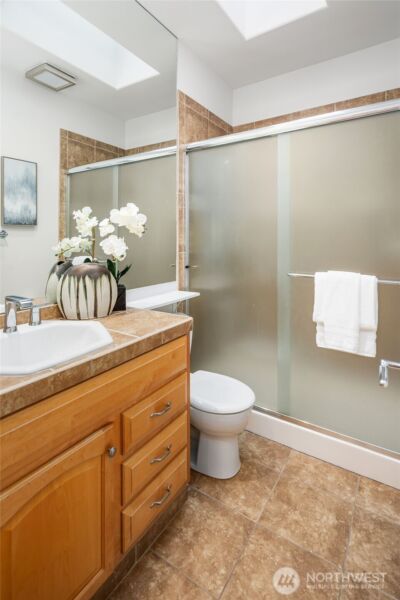 8418 Island Drive S, Seattle, WA 98118 - Photo 29