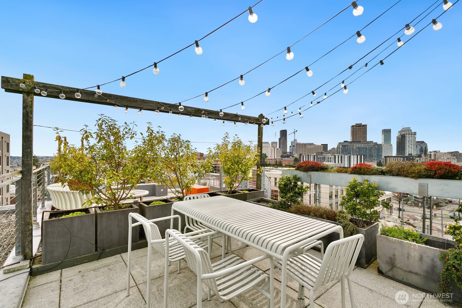 1310 E Union Street #202, Seattle, WA 98122