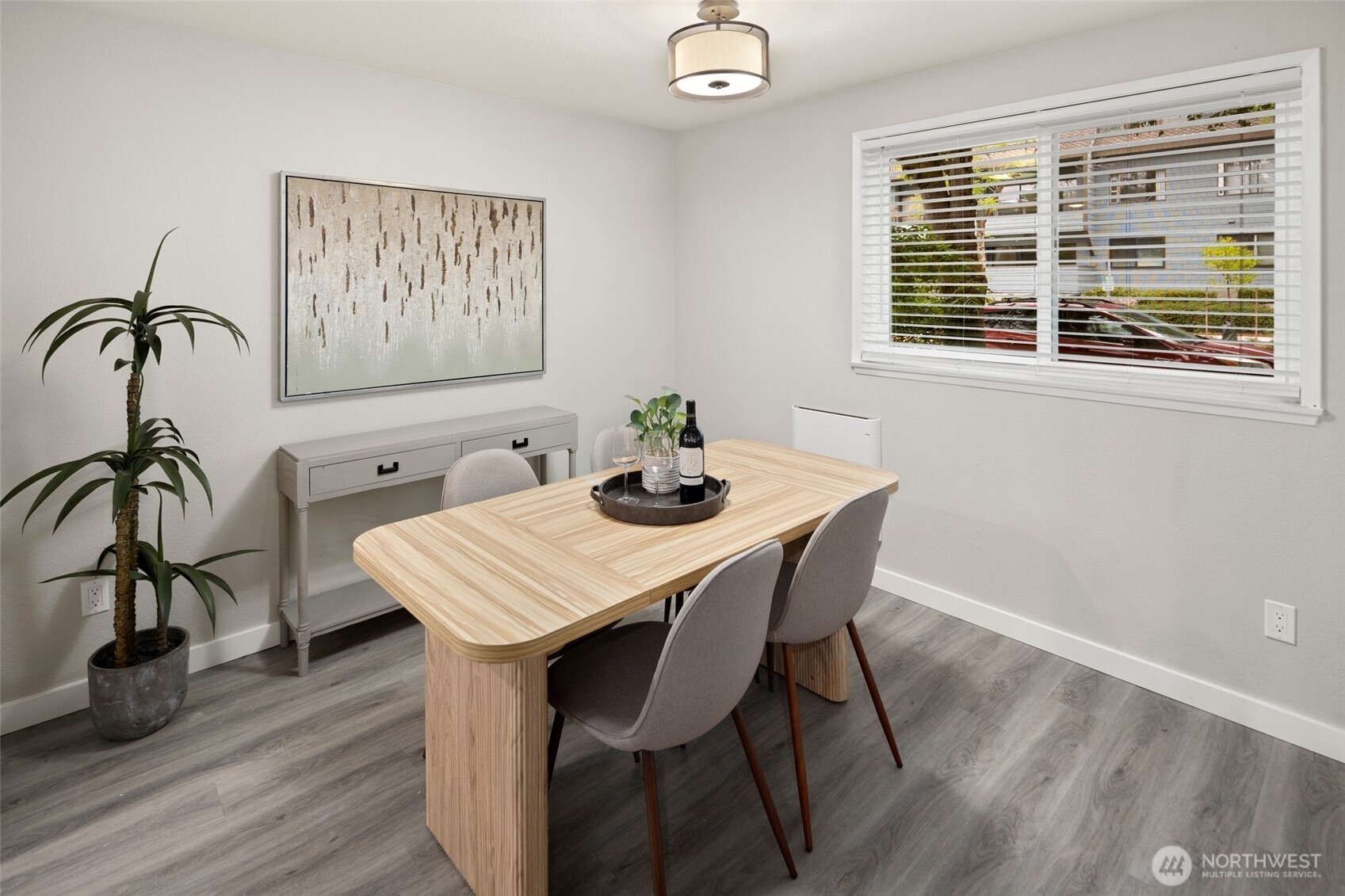 3055 80th Avenue SE #107, Mercer Island, WA 98040