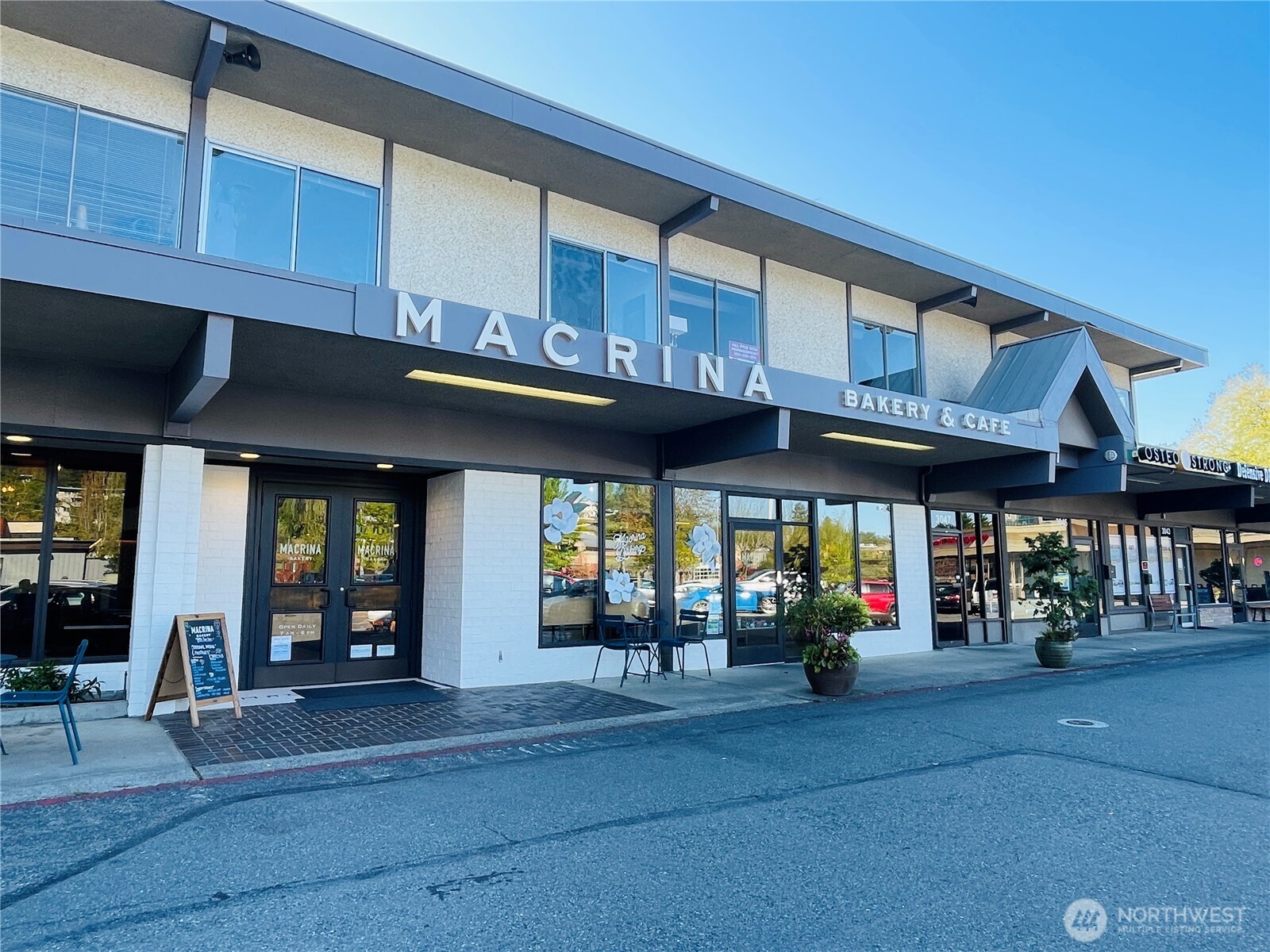 3055 80th Avenue SE #107, Mercer Island, WA 98040
