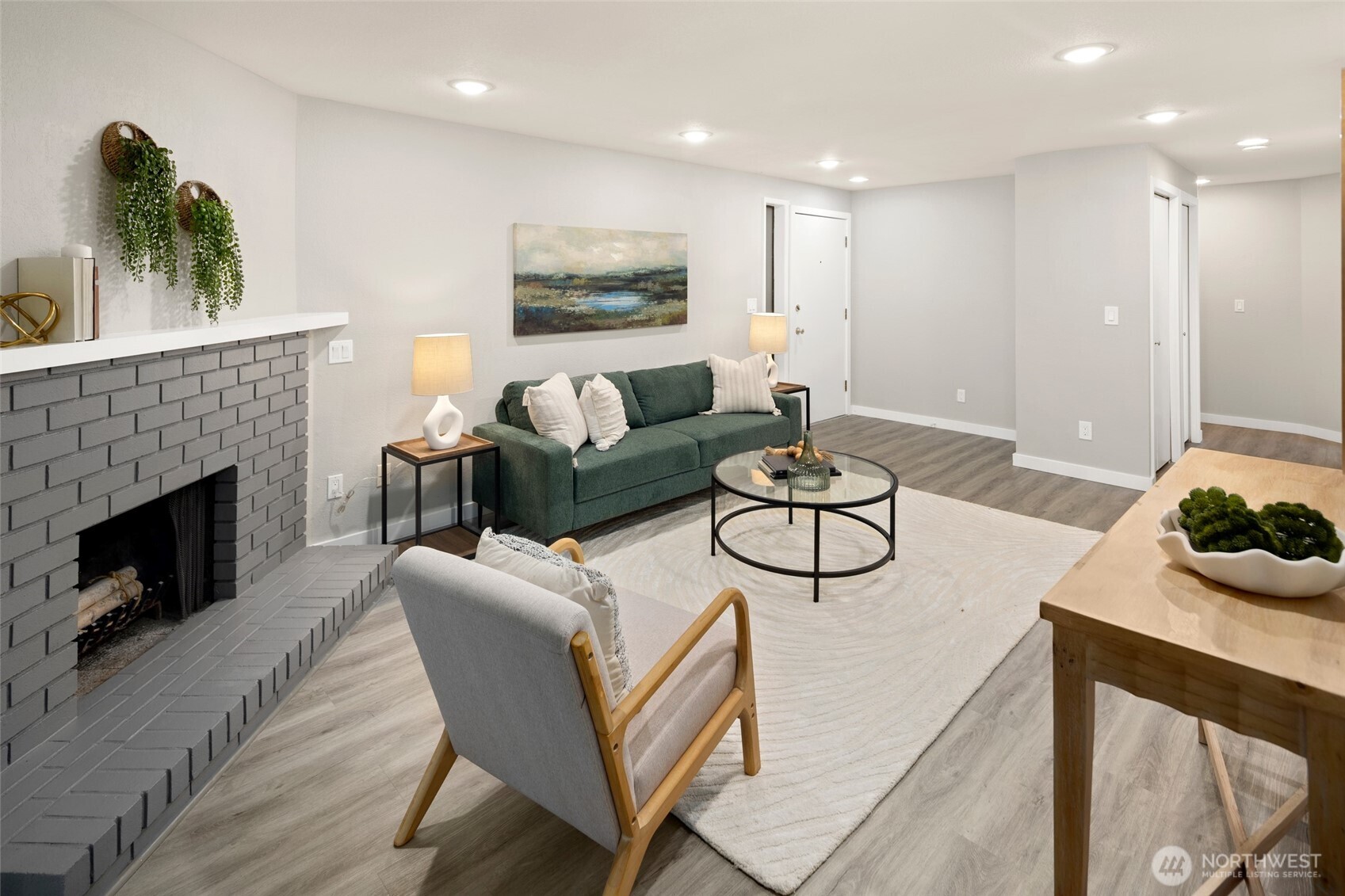 3055 80th Avenue SE #107, Mercer Island, WA 98040