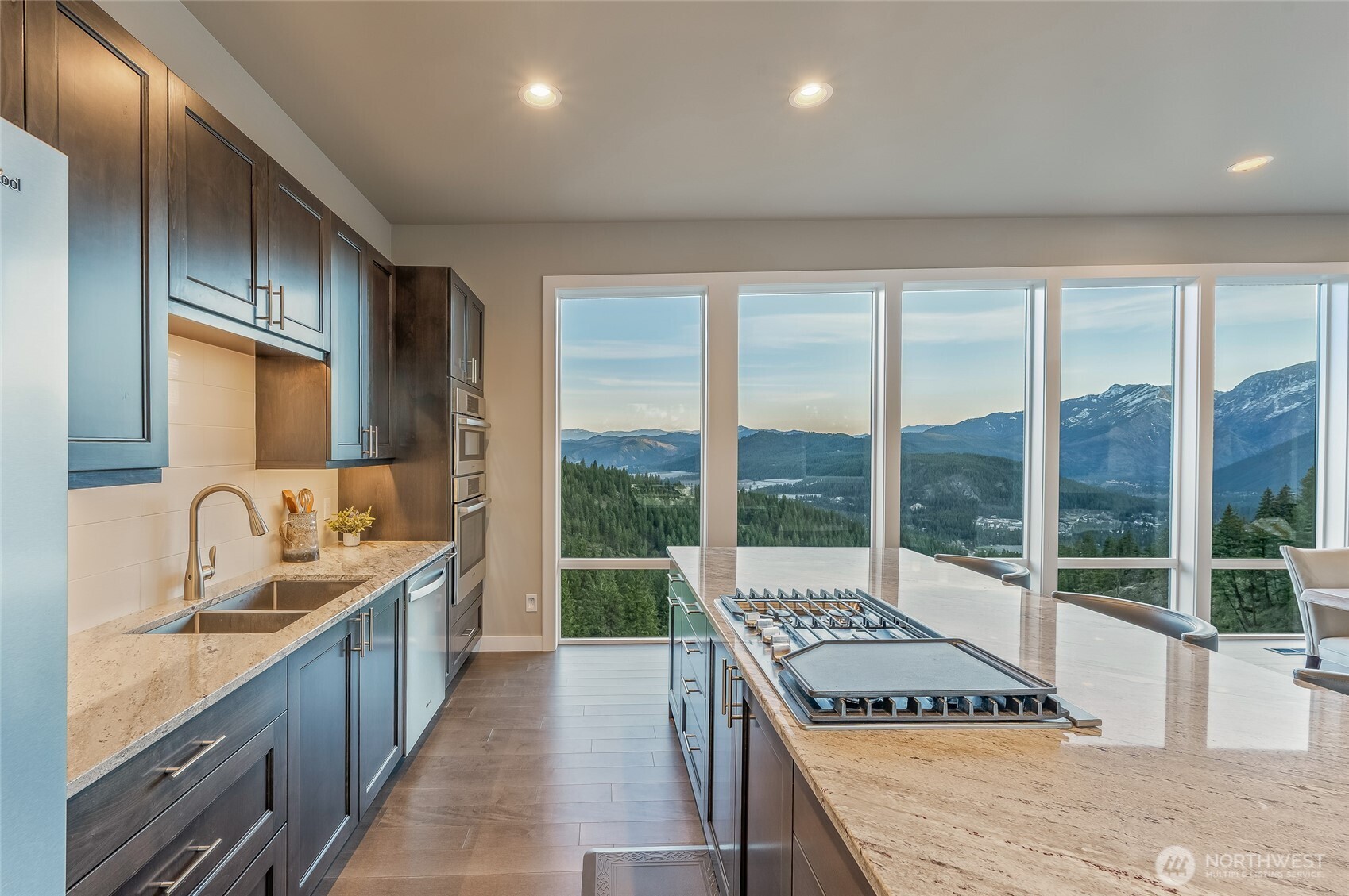 1912 Alpenview Drive , Leavenworth, WA 98826