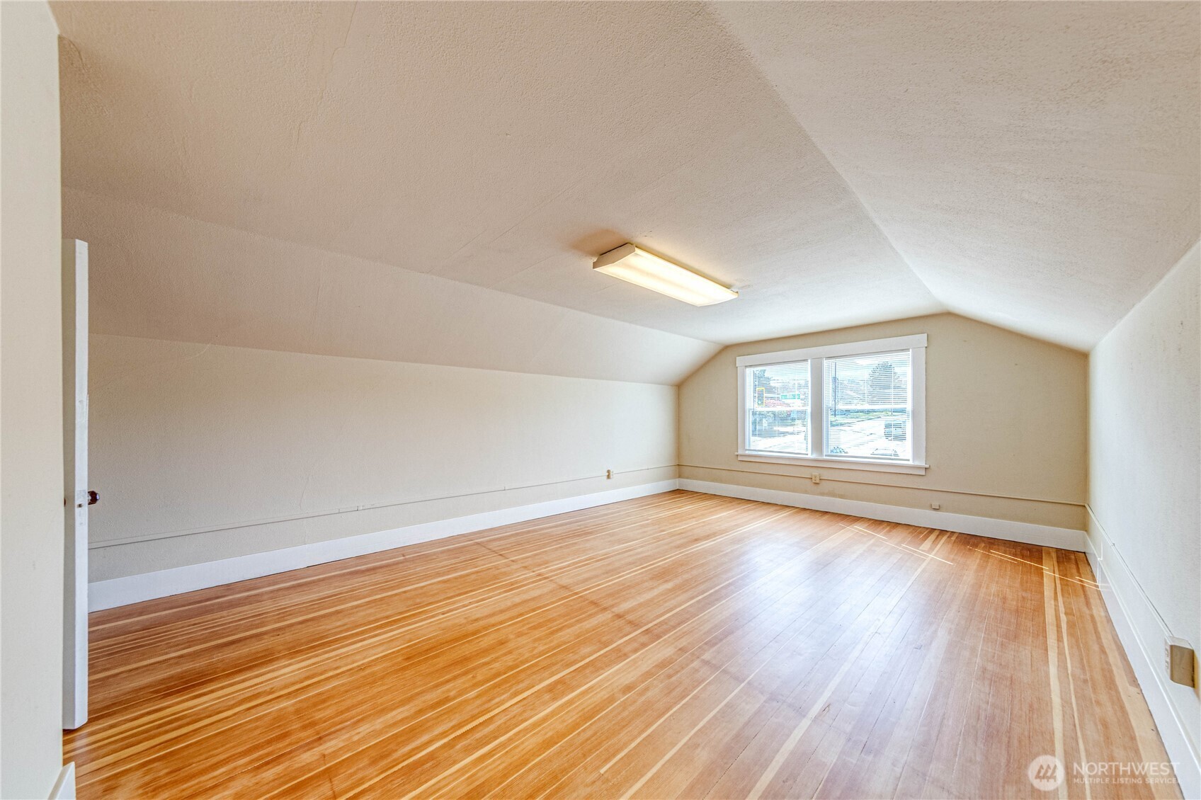 720 S Peabody Street , Port Angeles, WA 98362