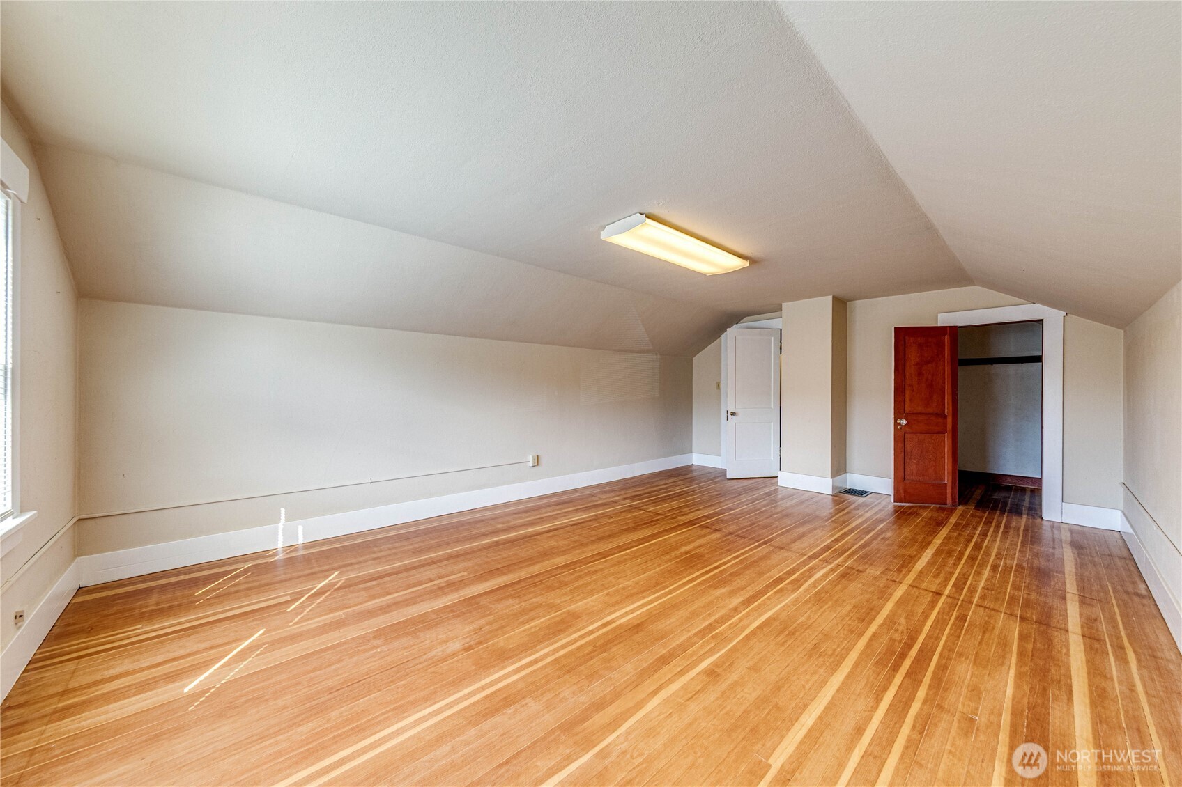 720 S Peabody Street , Port Angeles, WA 98362