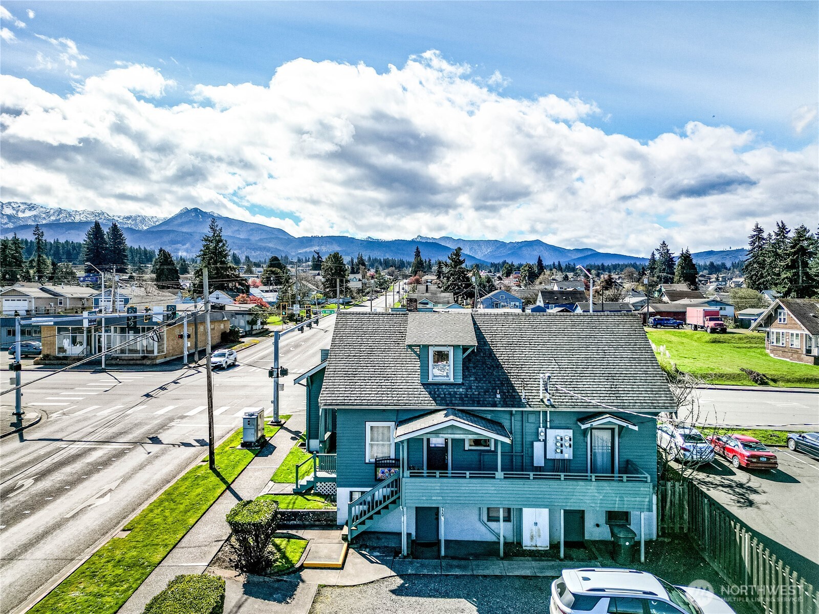 720 S Peabody Street , Port Angeles, WA 98362