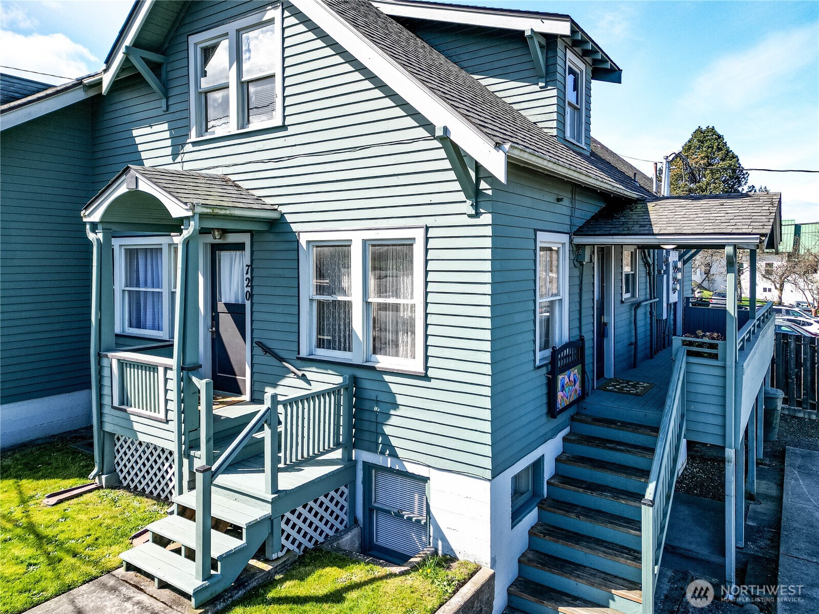 720 S Peabody Street , Port Angeles, WA 98362